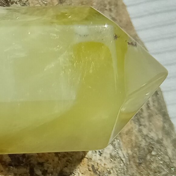 Statement Prehnite Pendant Can Be Used As A Healing Wand - Picture 2 of 4